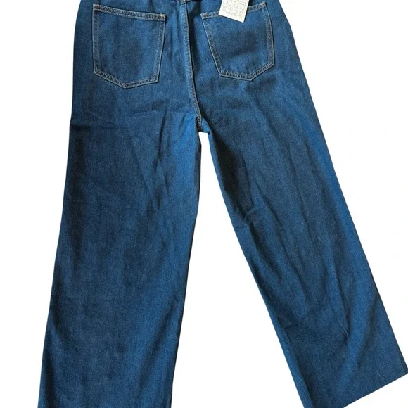 Blue Embellished with pearl looking gems Women Jeans - Picture 5 of 6